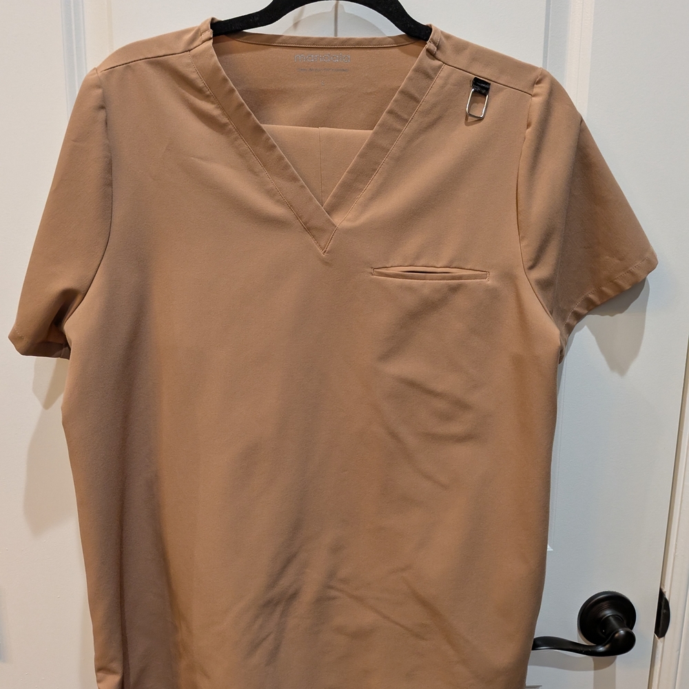 Mandala Orche One Pocket Scrub Top And 9 Pocket Cargo Pants Set